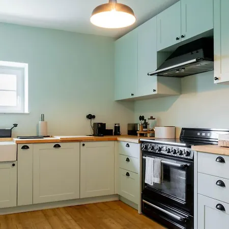 Sea'ya Thoughtful - Areia