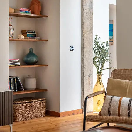 Sea'ya Thoughtful - Areia *