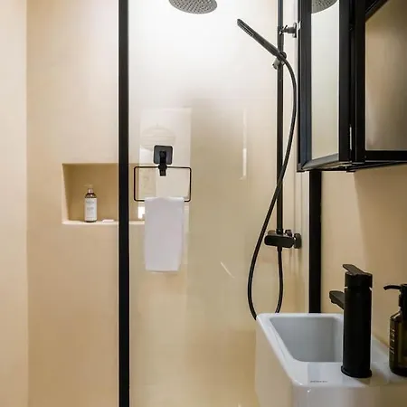 Sea'ya Thoughtful - Areia